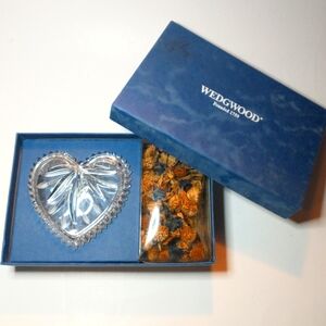 Vintage Wedgwood Full Lead Crystal Potpourri Trinket Heart Glass In Original Box